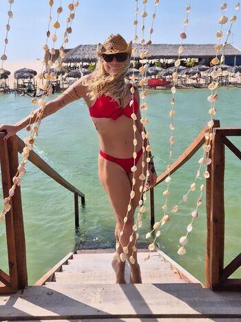 Full leaked Catia paganote page private onlyfans photo