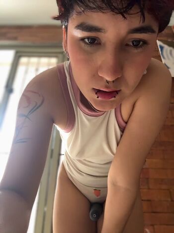 Full leaked Emma cute private onlyfans photo