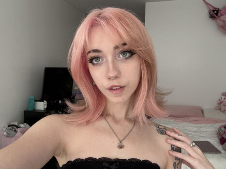 Full leaked Iluvmeww private onlyfans photo