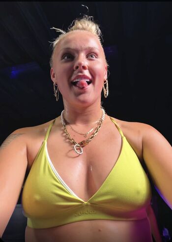 Full leaked Jojo siwa page private onlyfans photo