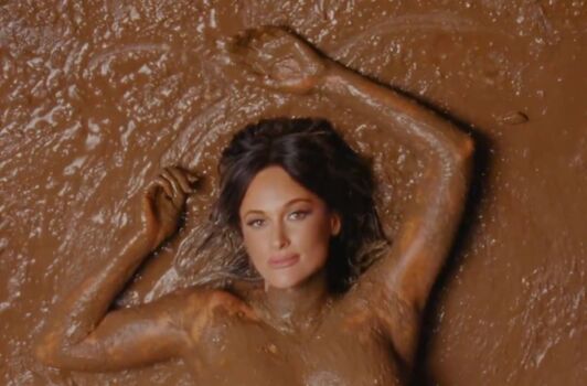 Full leaked Kacey musgraves page private onlyfans photo