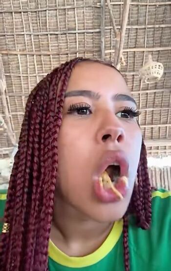 Full leaked Mouna team nasdas private onlyfans photo