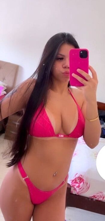 Full leaked Novinhas peitudas private onlyfans photo