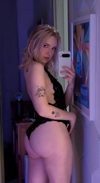 Full leaked Taalia vess  page private onlyfans photo